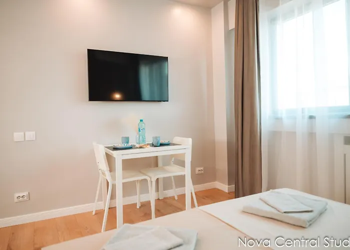 Nova - Heart Of Old Town * بوخارست