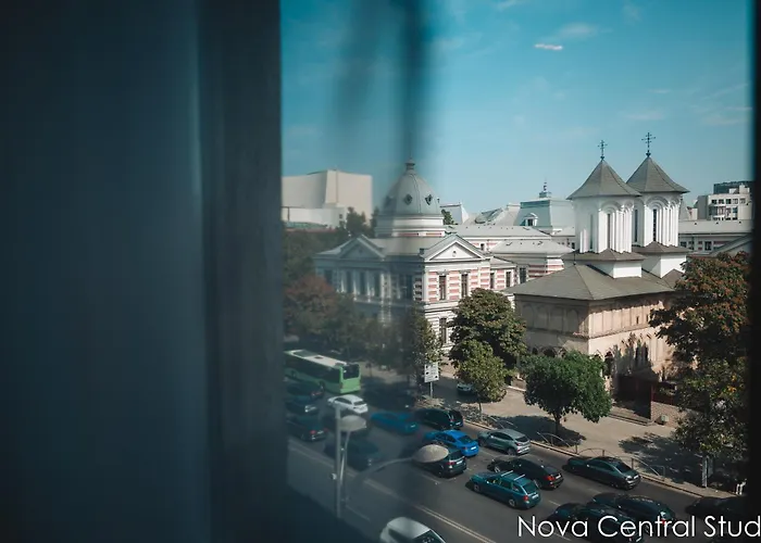 Nova - Heart Of Old Town