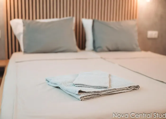 Nova - Heart Of Old Town 아파트