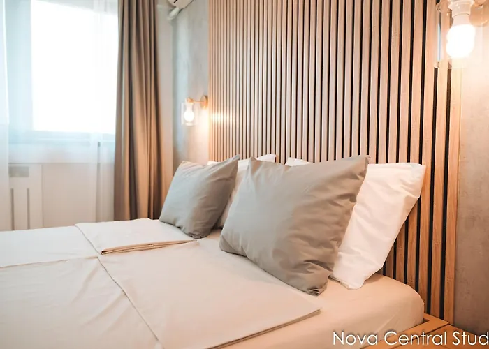 Nova - Heart Of Old Town *